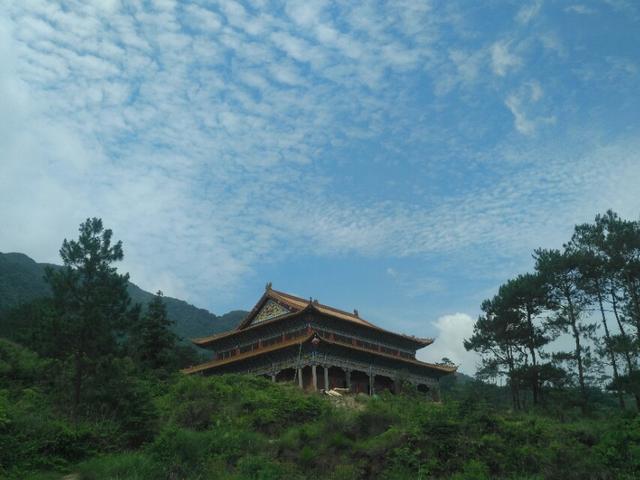 陆川普照禅寺最新风景照,陆川普照禅寺最新风景照，历史与现代的交融